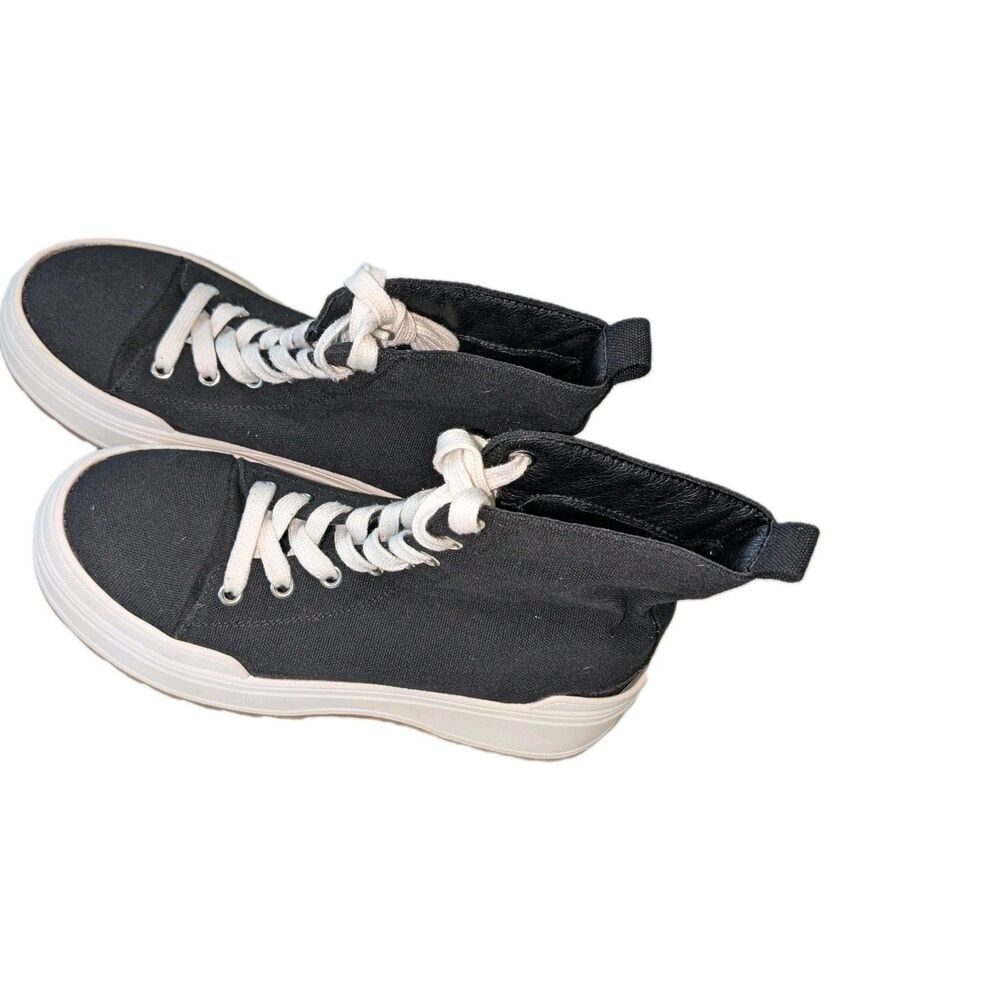 Forever 21 Womens 6 Black Canvas High Top Platform Sneakers Lace Up Gum Sole